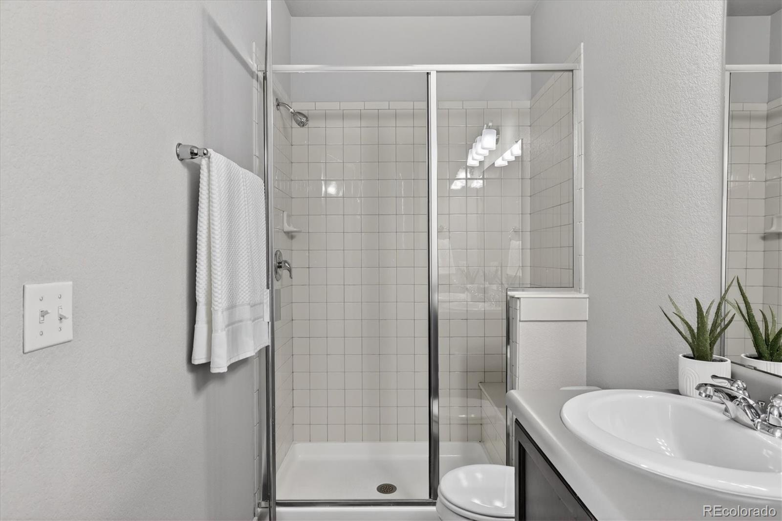 7407 S Pennsylvania Street