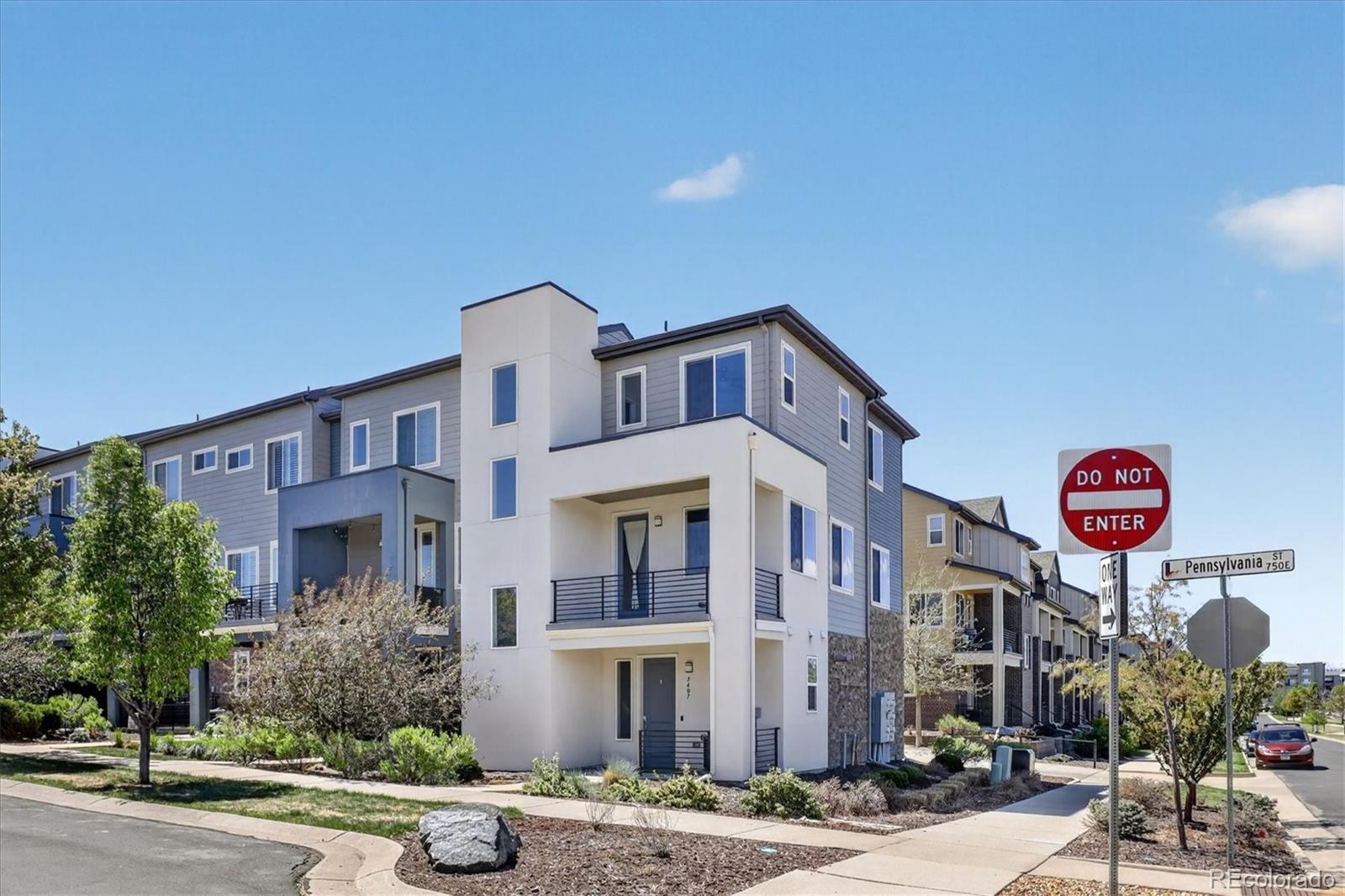 7407 S Pennsylvania Street