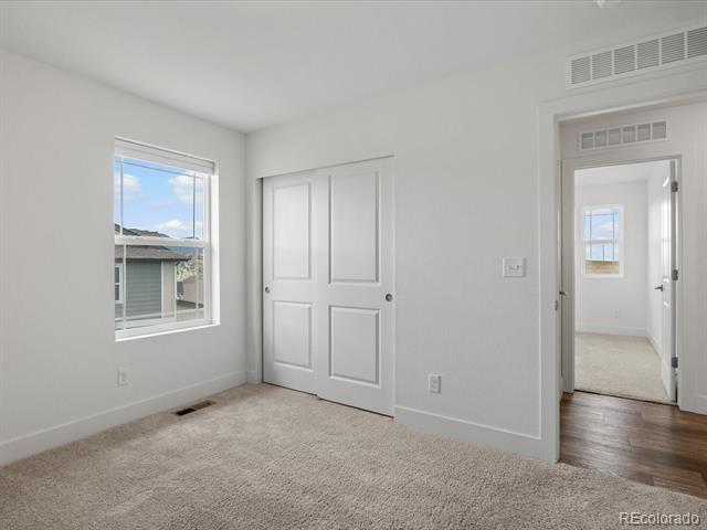 17843 W 93rd Place