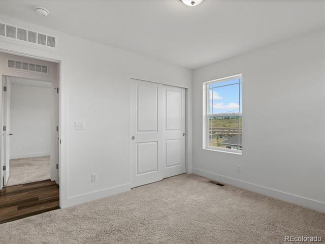 17843 W 93rd Place