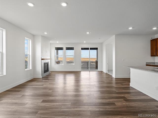 17843 W 93rd Place