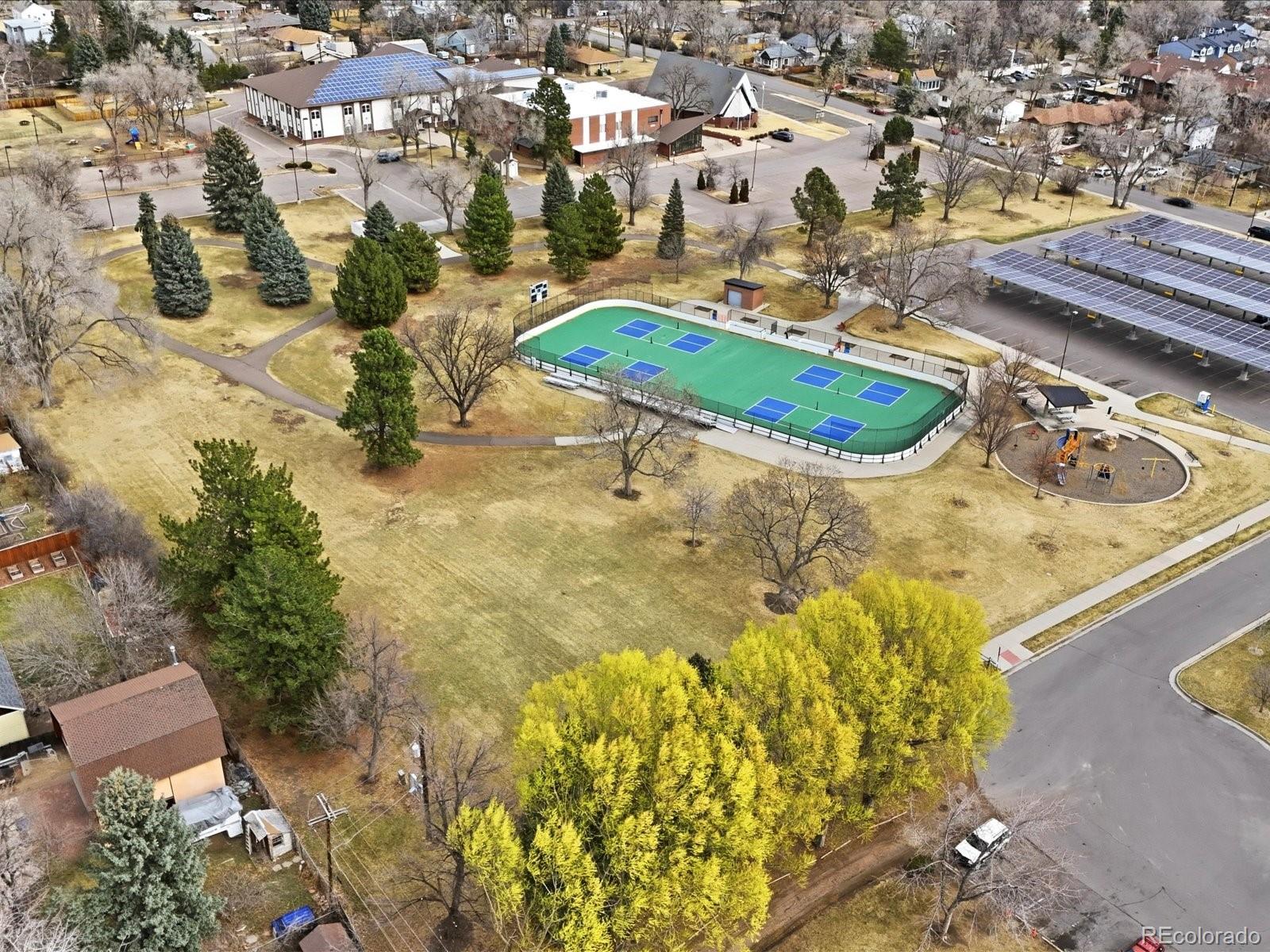 1600 Glen Ayr Drive