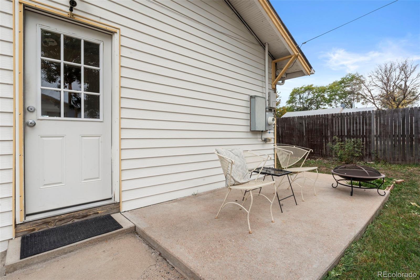 21 S King Street