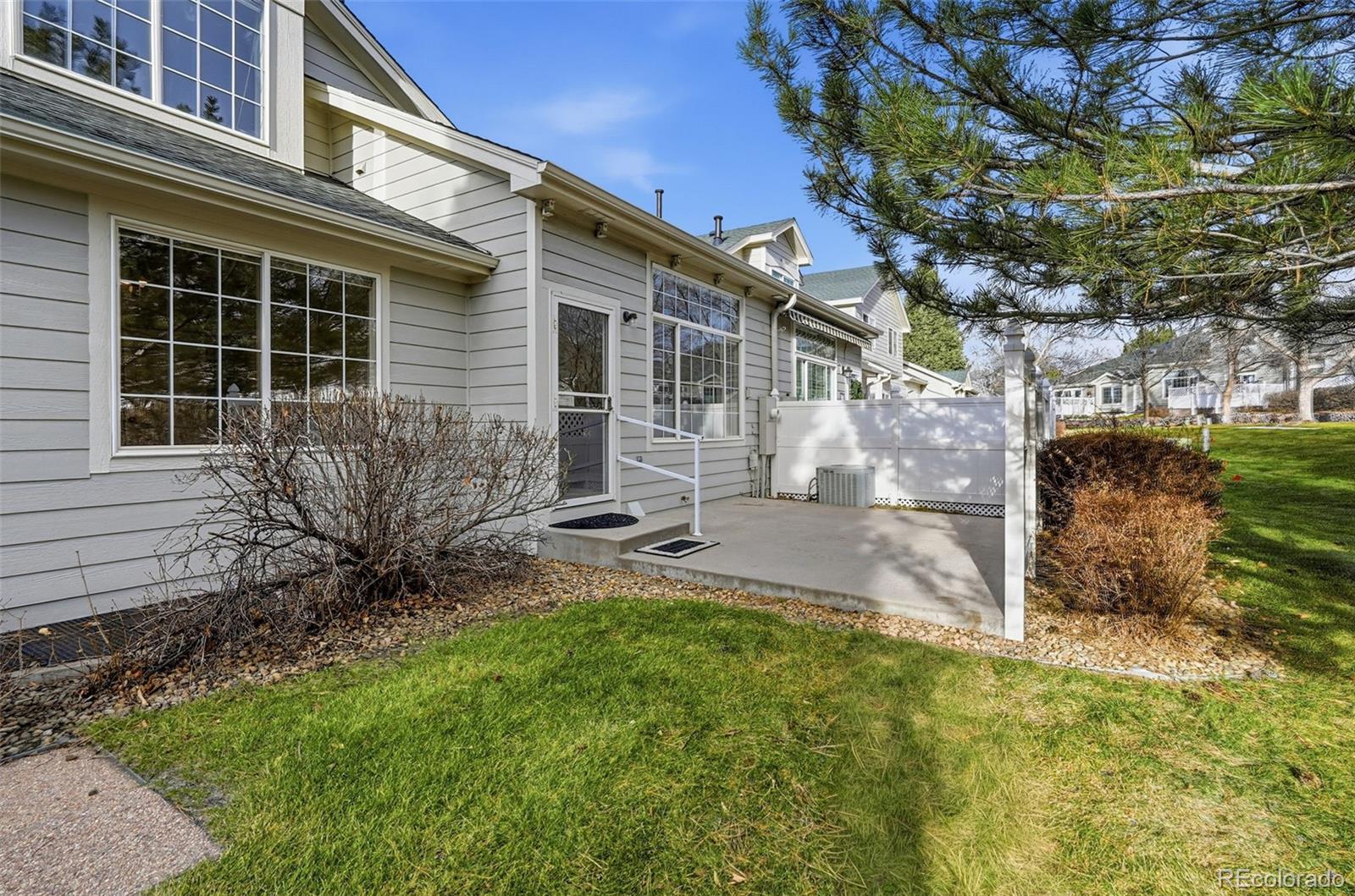 2526 S Tucson Circle