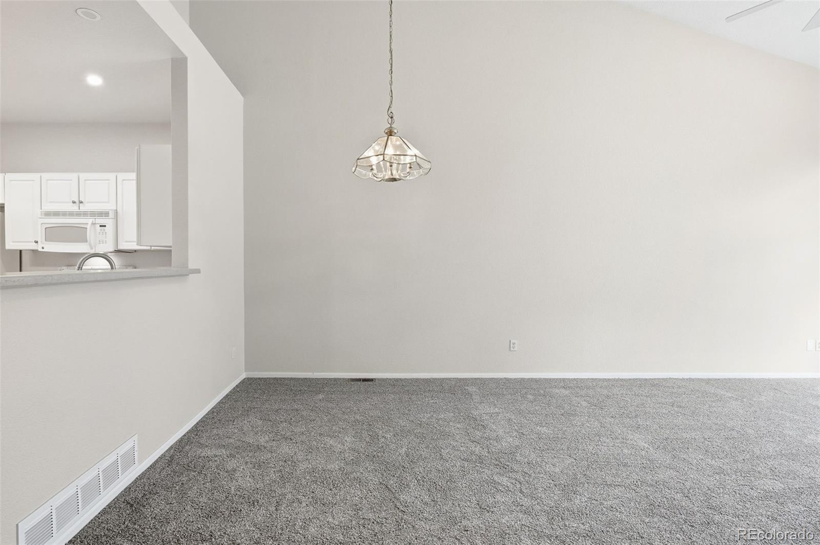 2526 S Tucson Circle