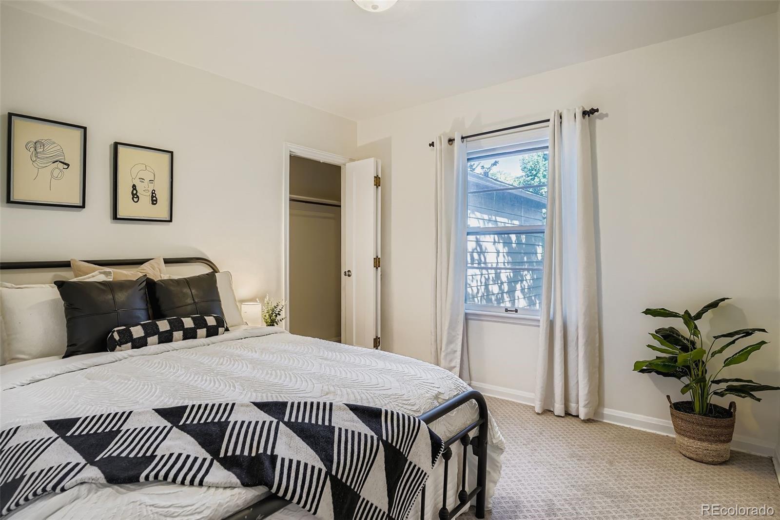 2554 S Lafayette Street