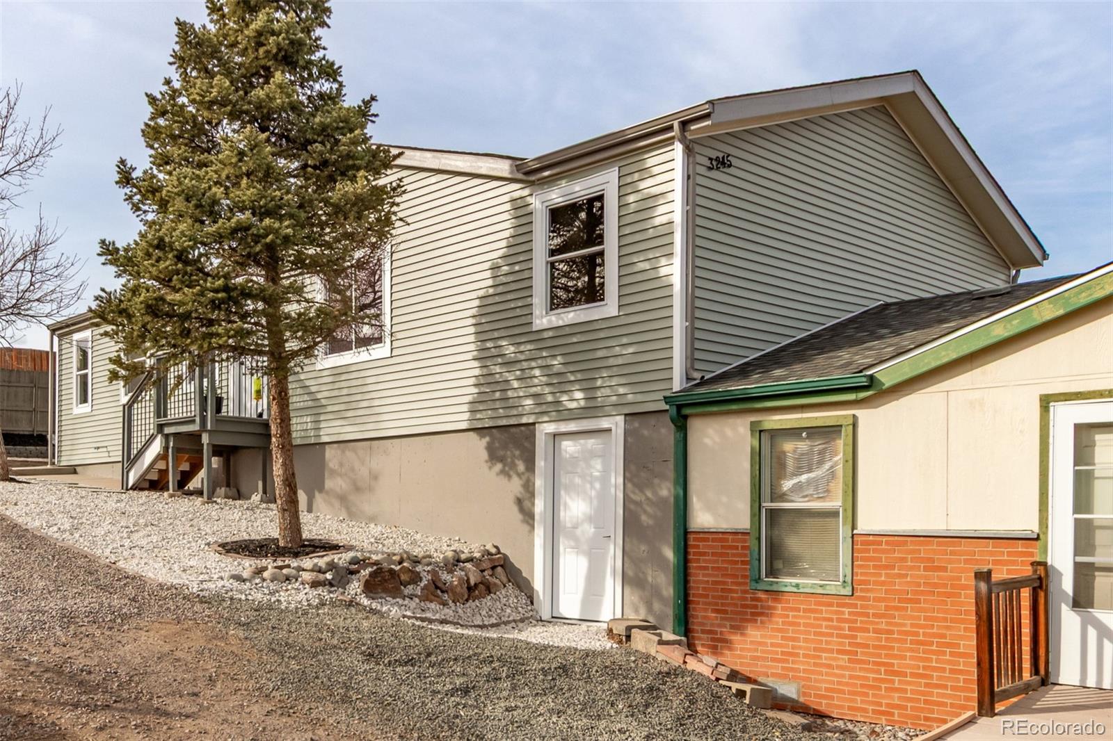 3245 S Bryant Street