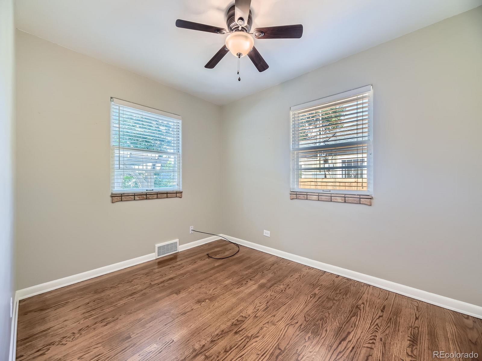 1350 E Amherst Avenue