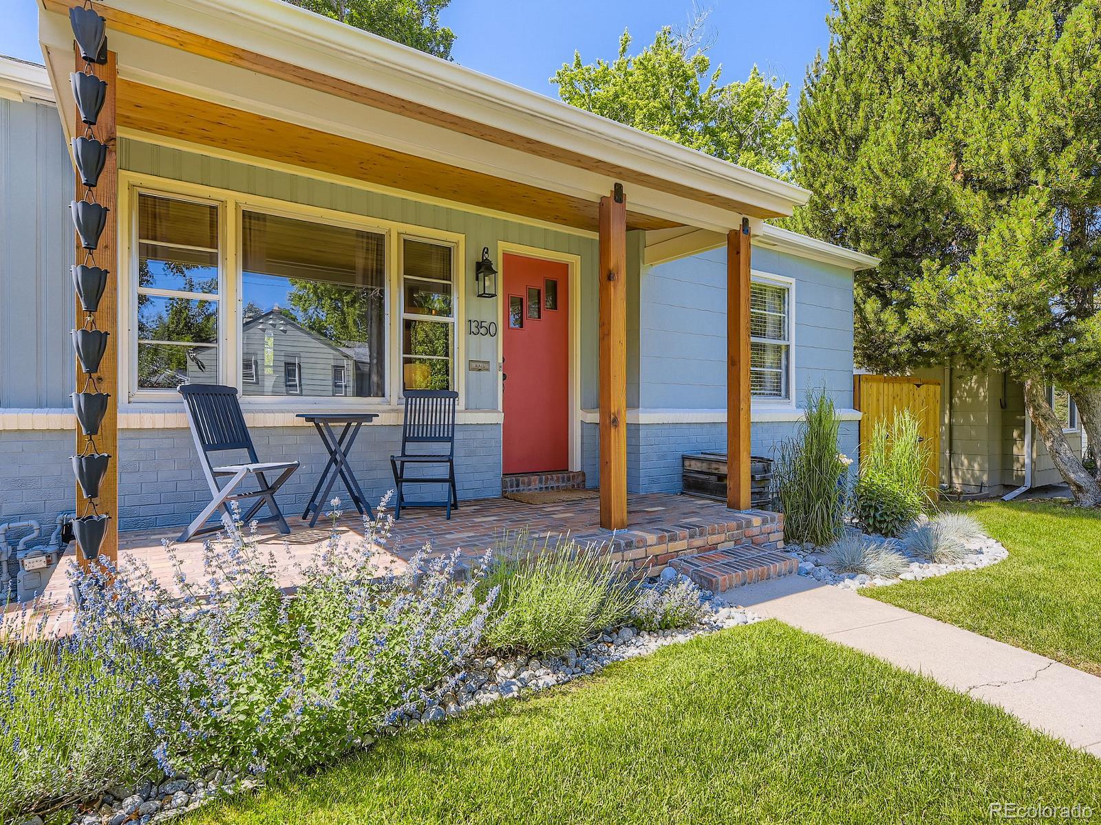 1350 E Amherst Avenue