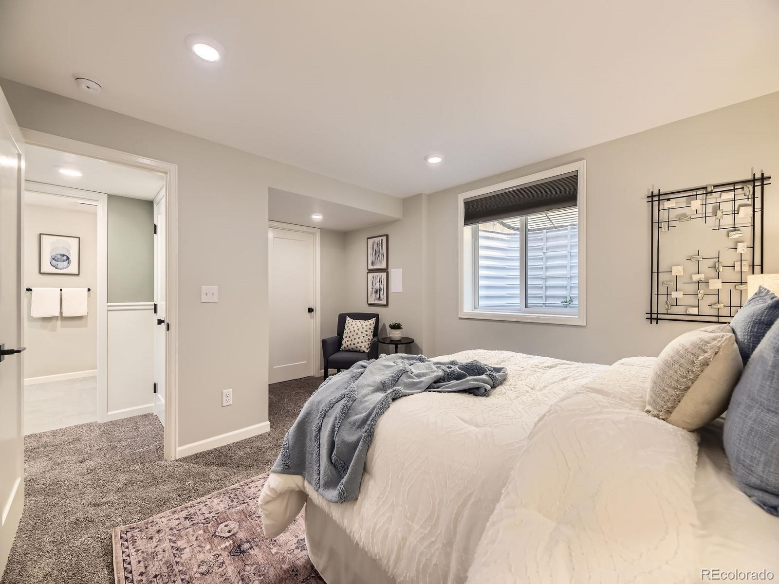 1350 E Amherst Avenue