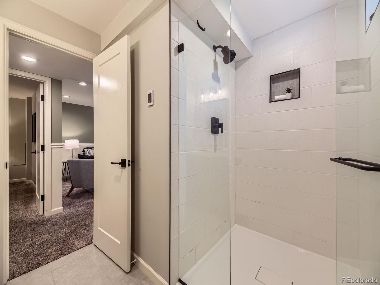 1350 E Amherst Avenue