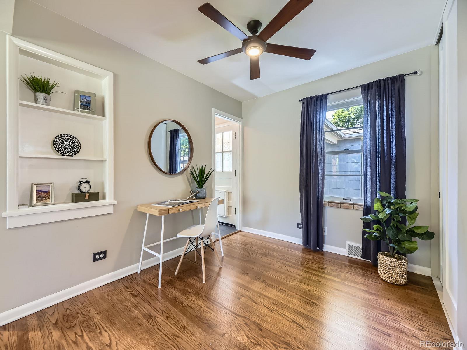 1350 E Amherst Avenue