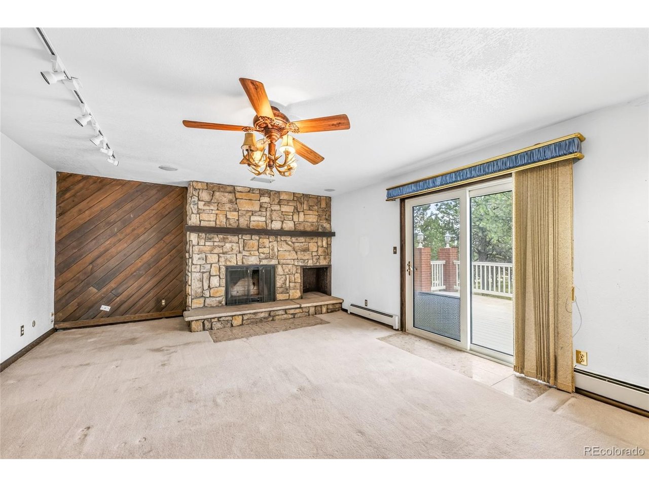2181 Woodpecker Ln