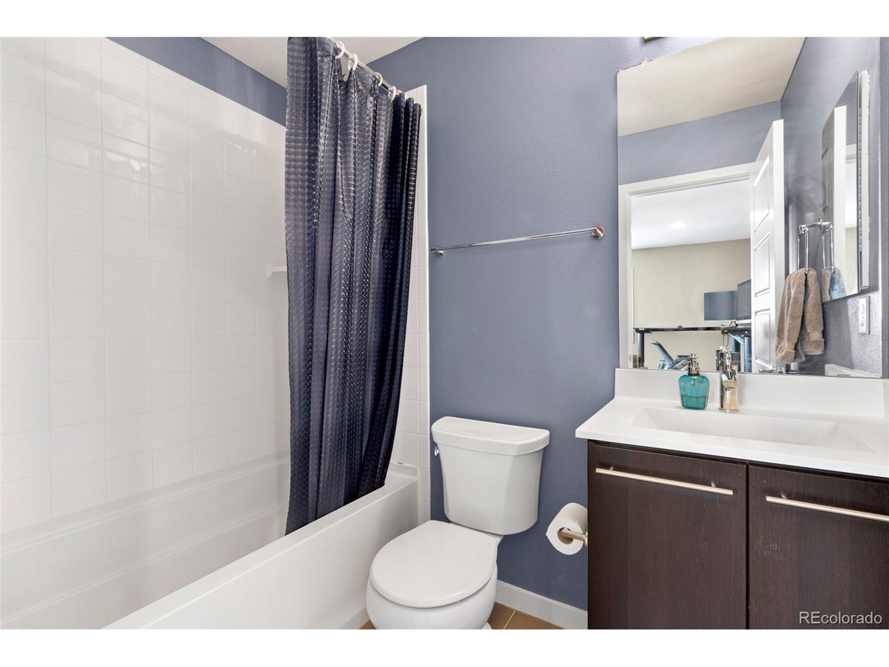 3332 Cranston Cir
