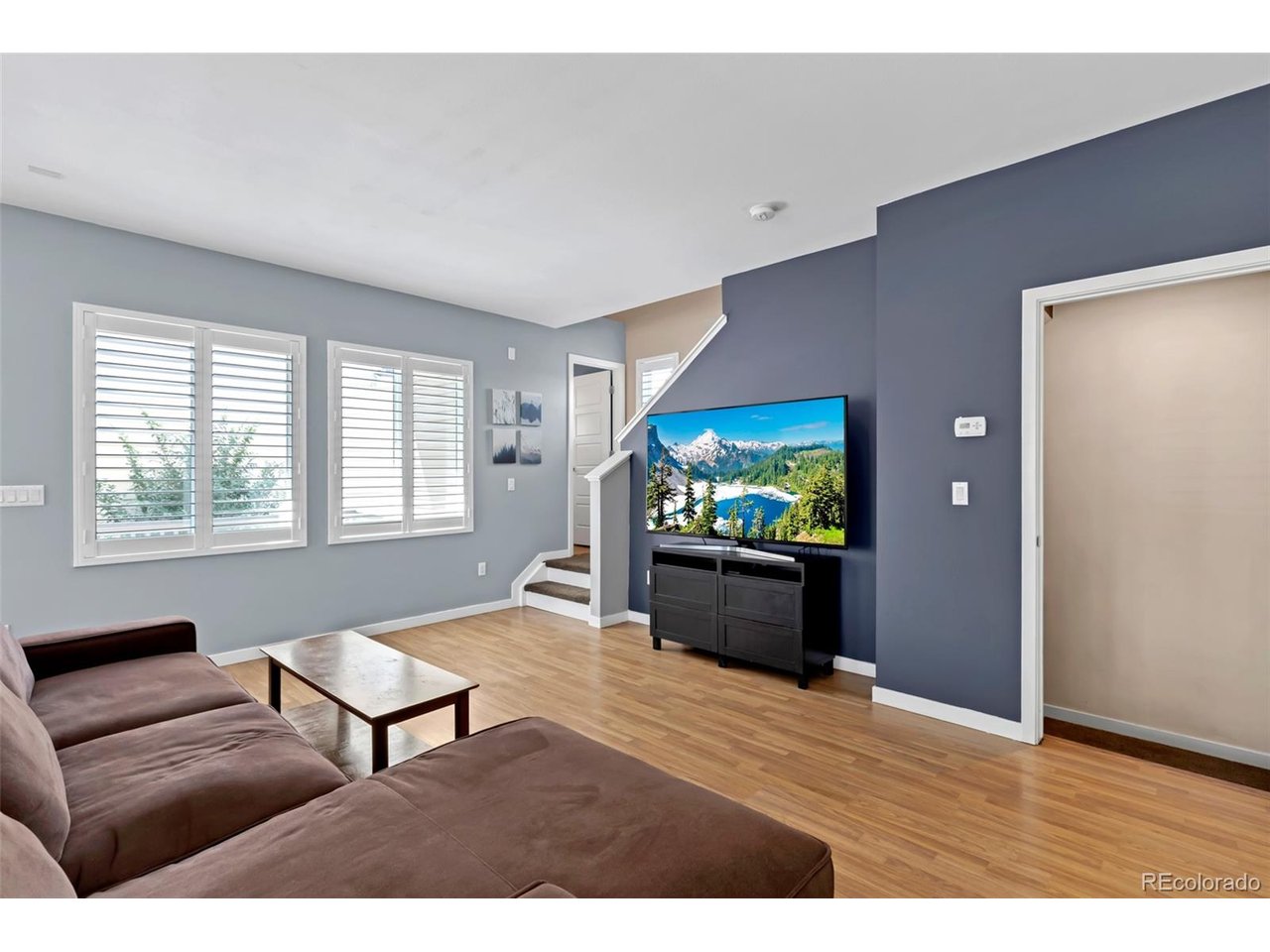 3332 Cranston Cir