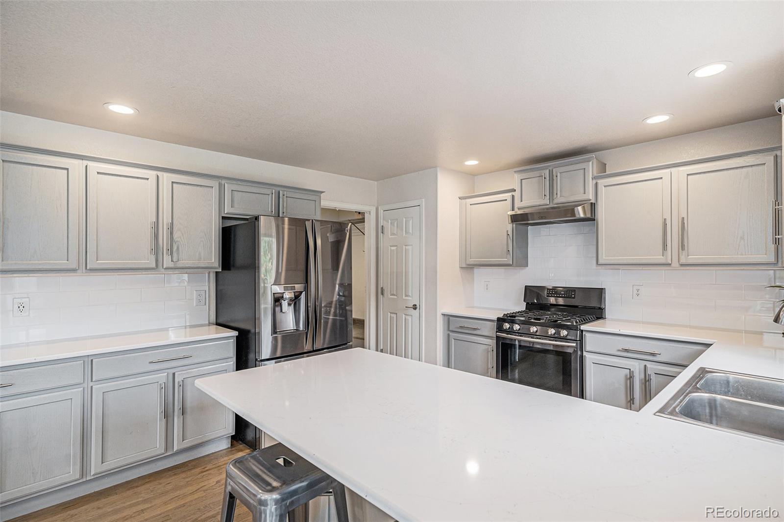 21976 E Oberlin Place