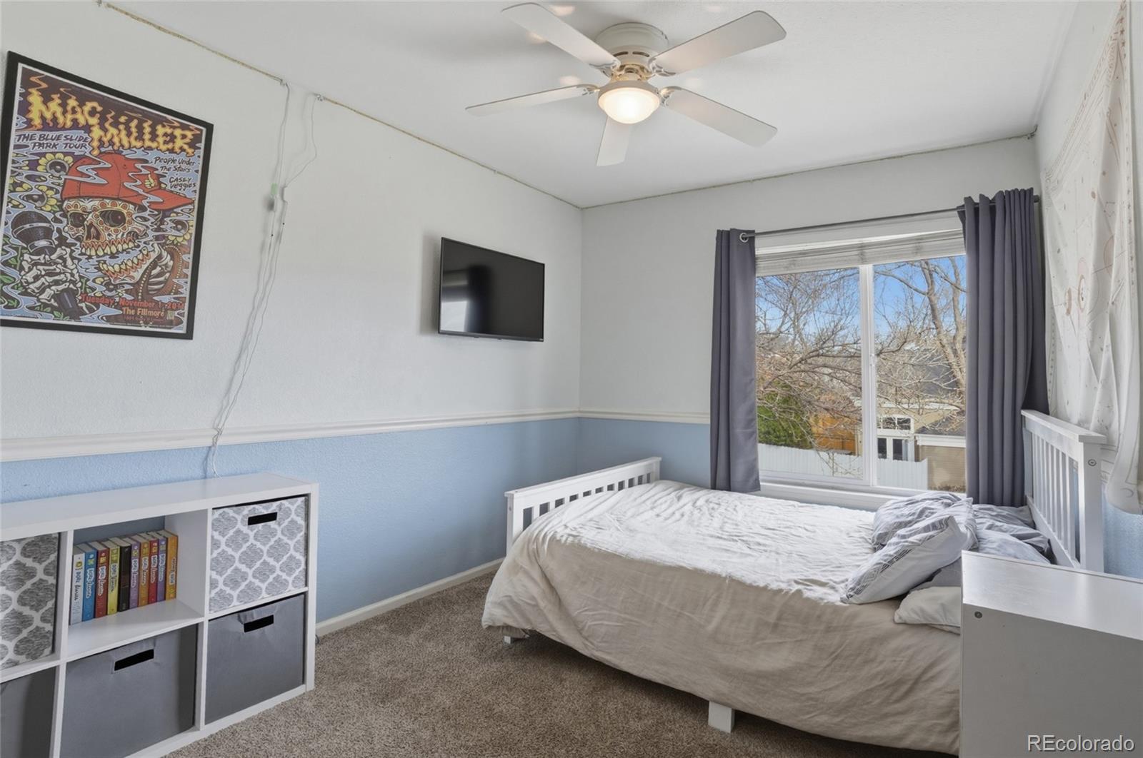 2669 S Deframe Circle