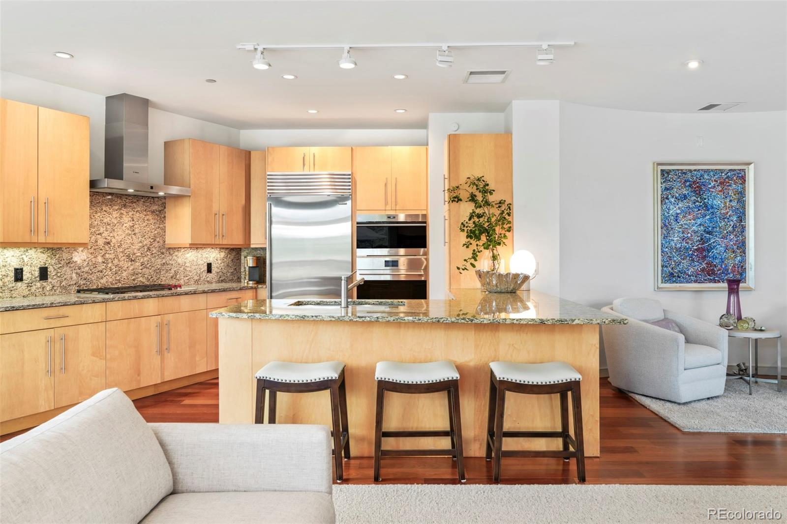 333 S Monroe Street Unit: 101