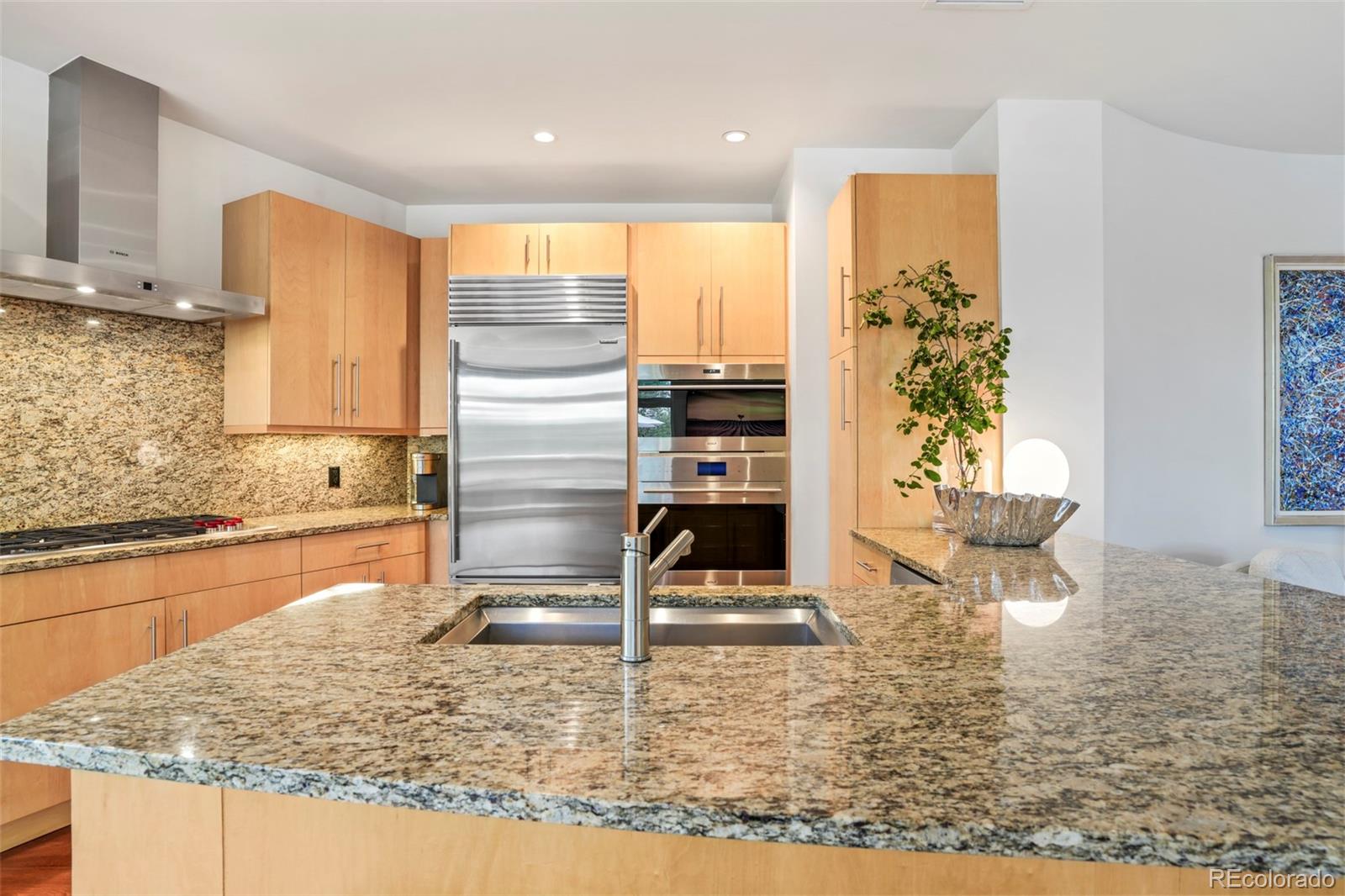 333 S Monroe Street Unit: 101