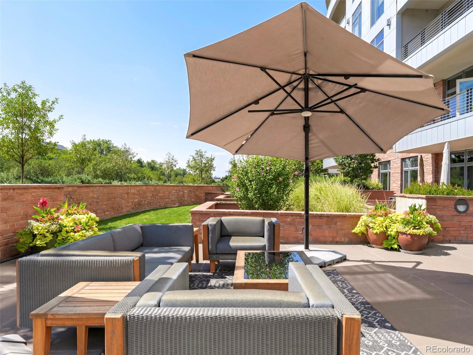 333 S Monroe Street Unit: 101