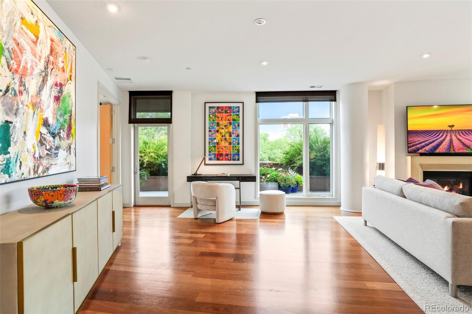 333 S Monroe Street Unit: 101