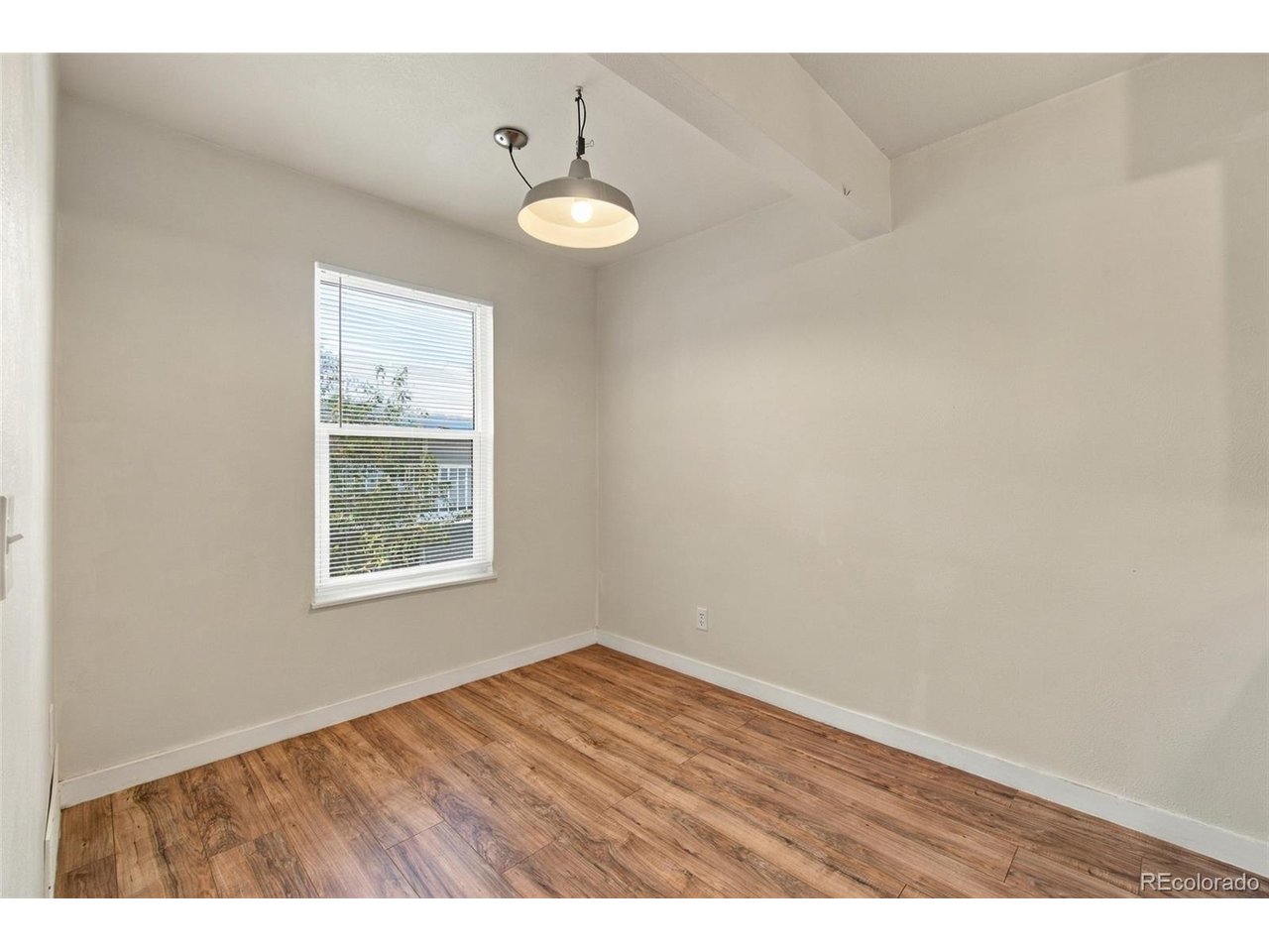7665 E Eastman Ave 301D
