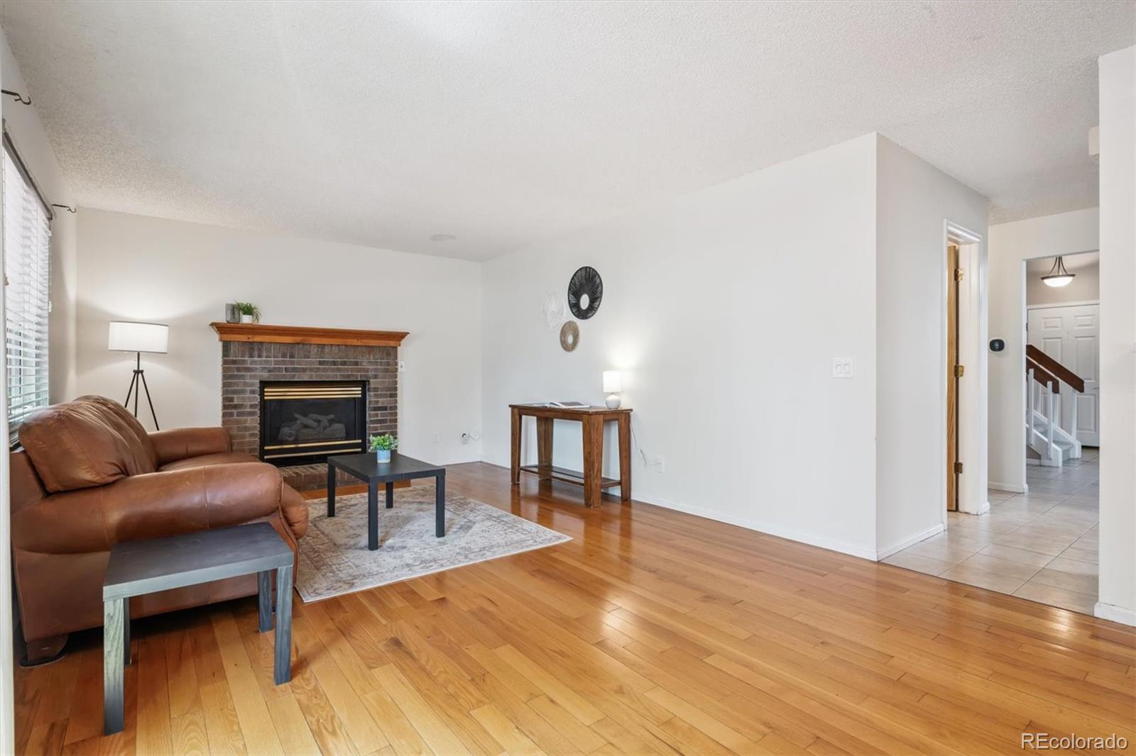 4048 Ashcroft Avenue