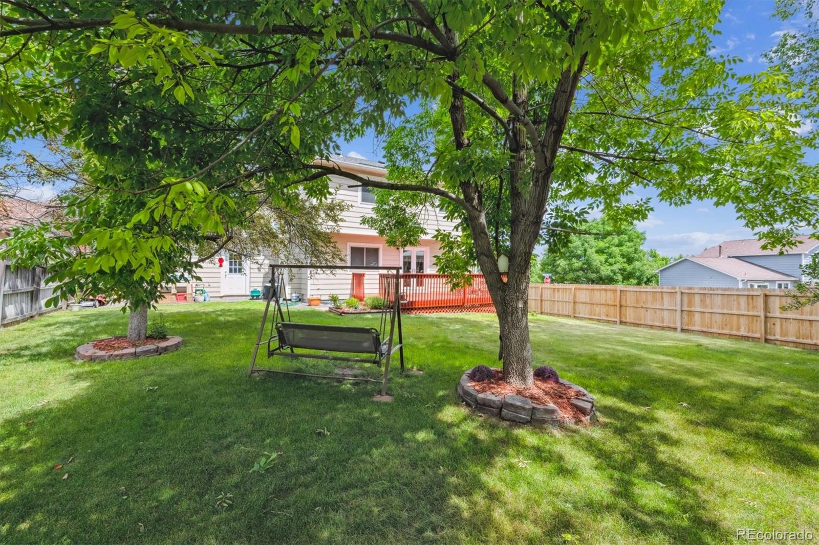 4048 Ashcroft Avenue