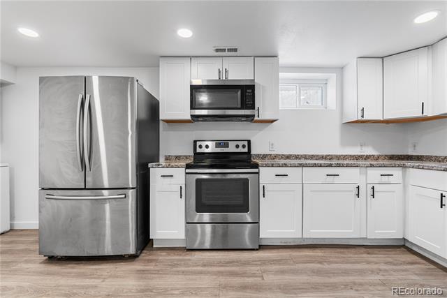 24 E 47th Avenue