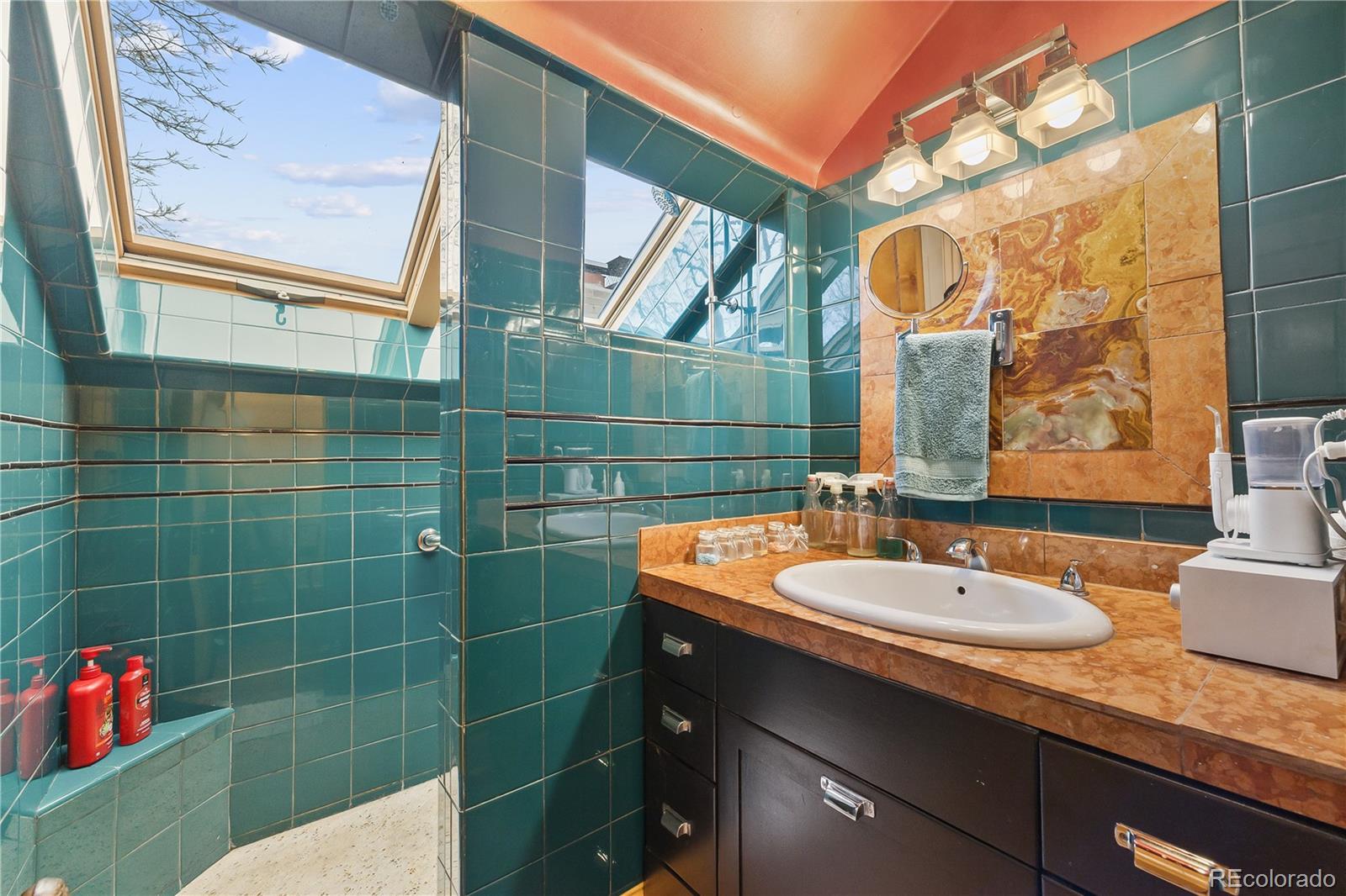 939 N Pearl Street Unit: C