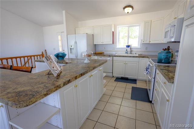 6611 Ranchland Lane