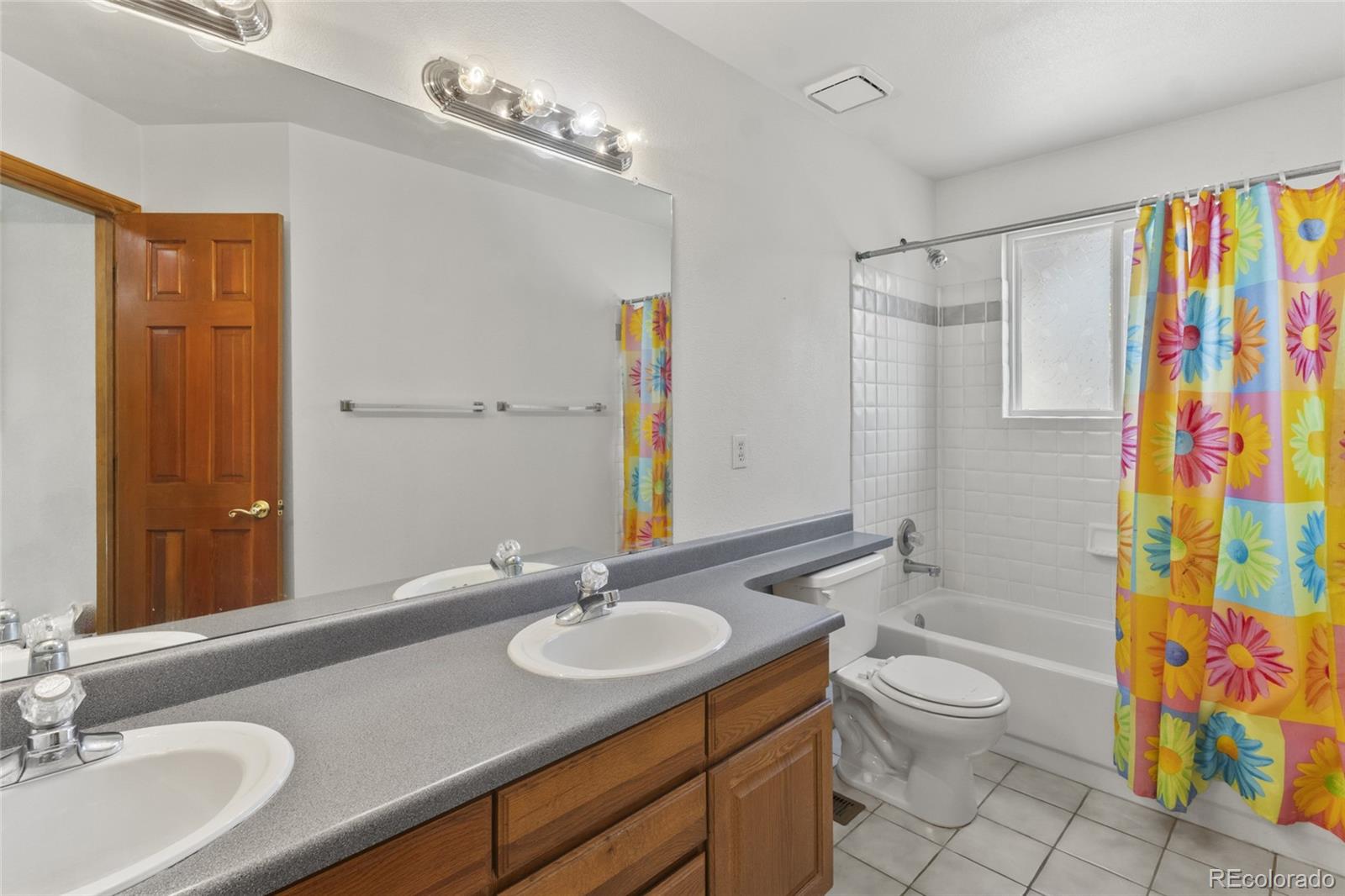 14185 W Warren Circle