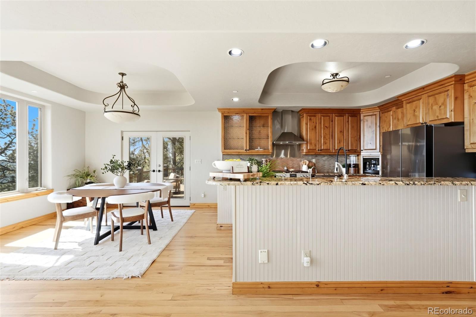 1520 S Lininger Drive