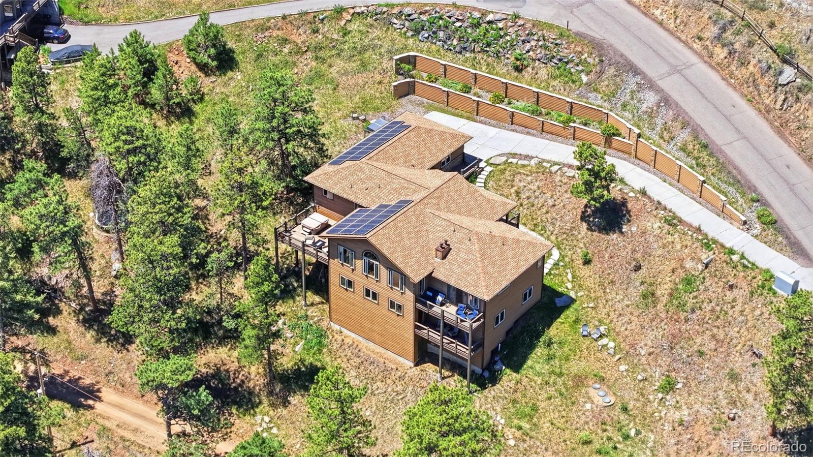 1520 S Lininger Drive