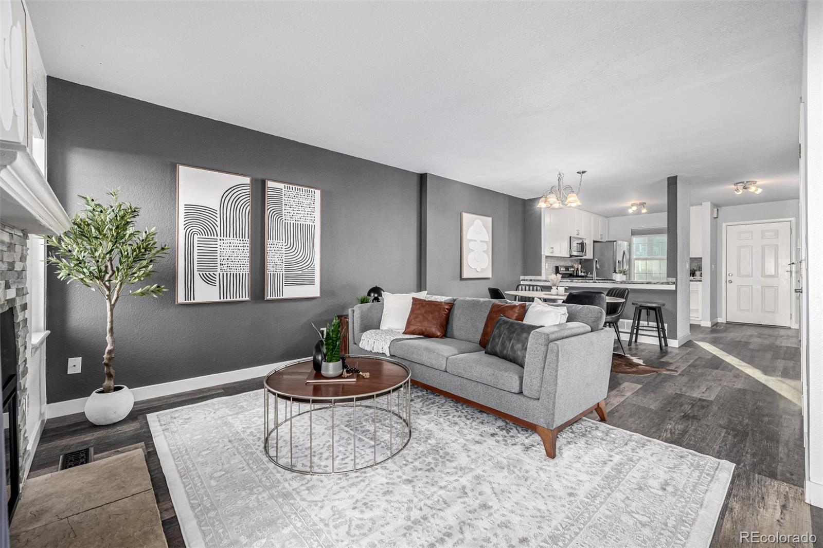 10537 W Maplewood Drive Unit: C