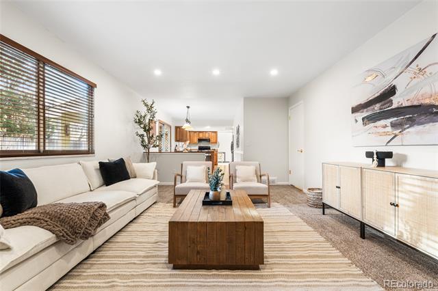 7643 S Gilpin Court