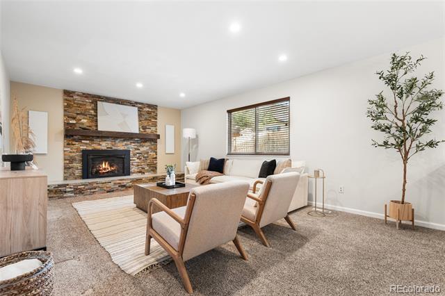 7643 S Gilpin Court