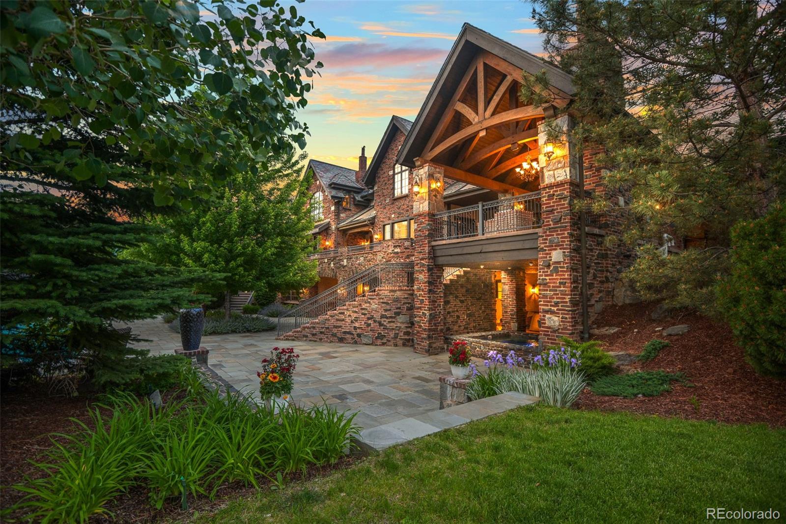 4030 E Forbes Court