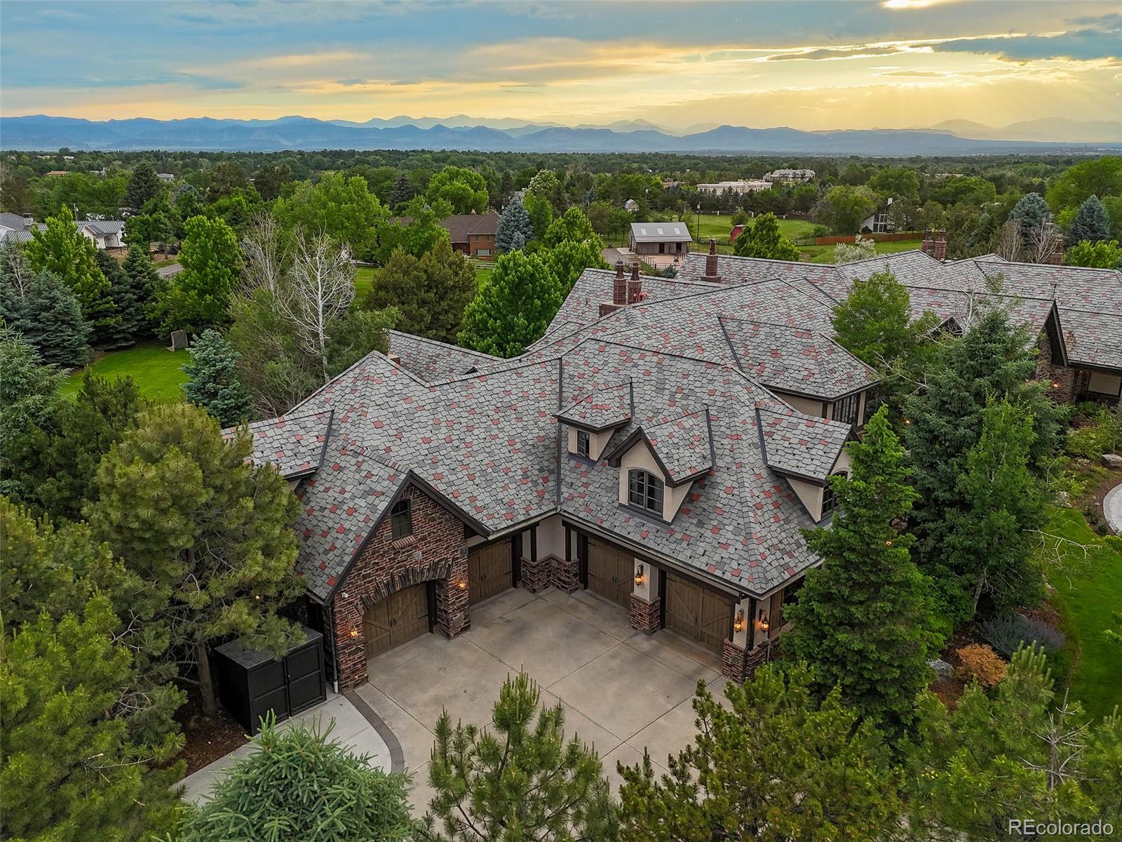 4030 E Forbes Court
