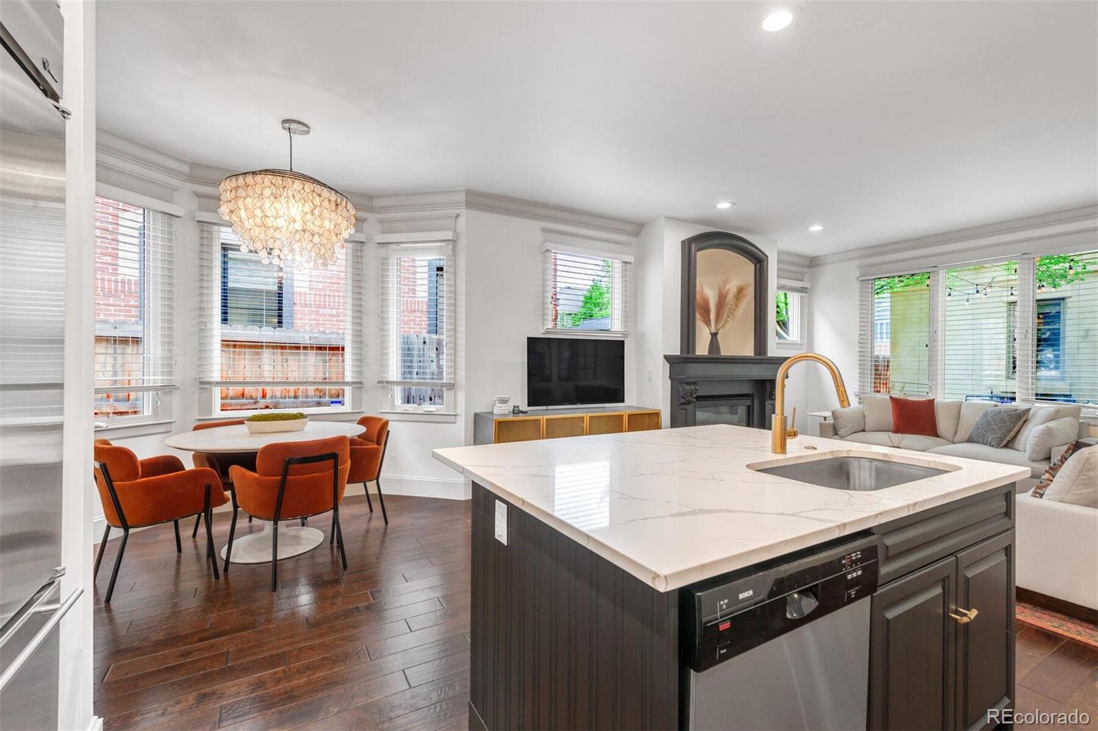 425 S Humboldt Street