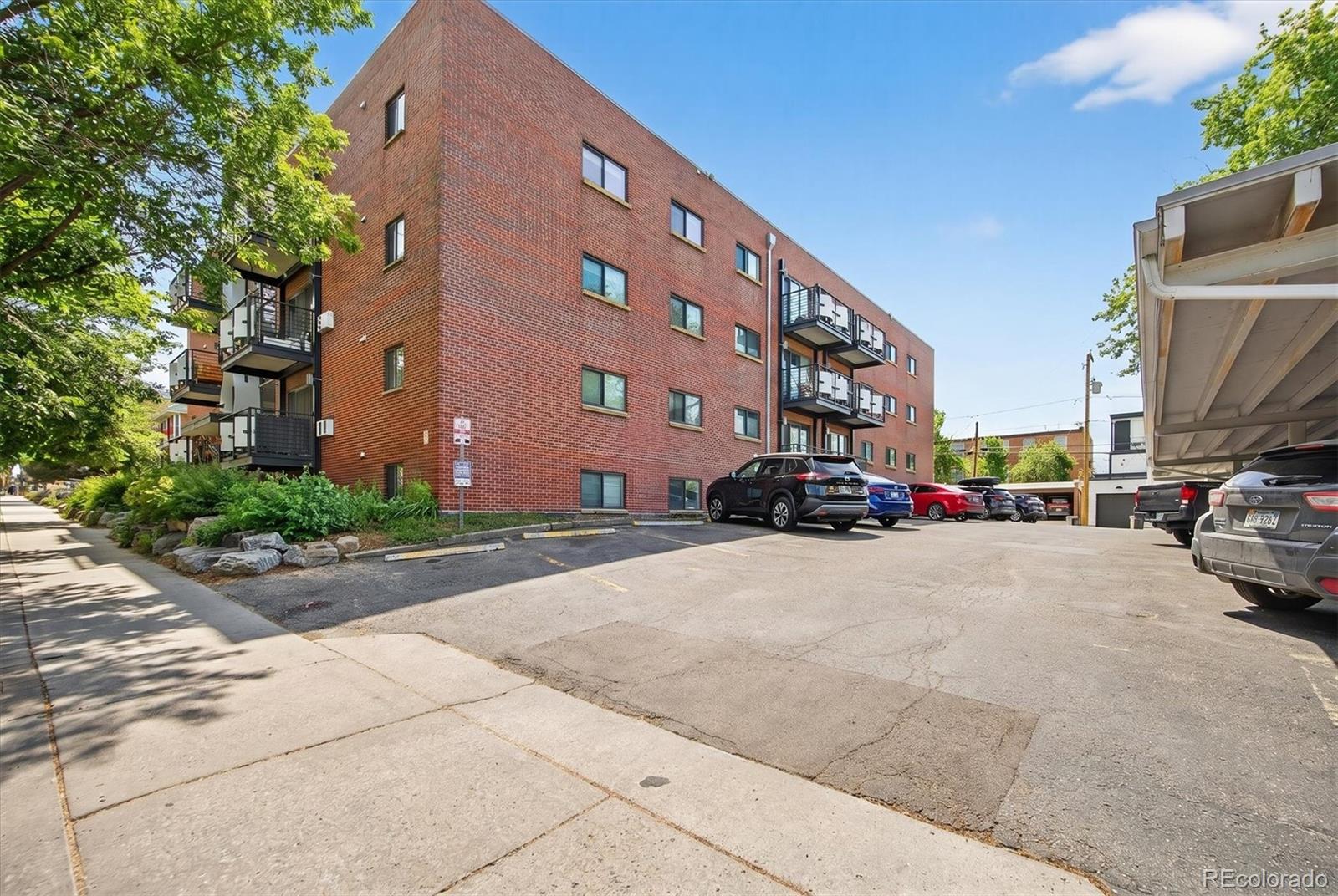 1245 Columbine Street Unit: 407