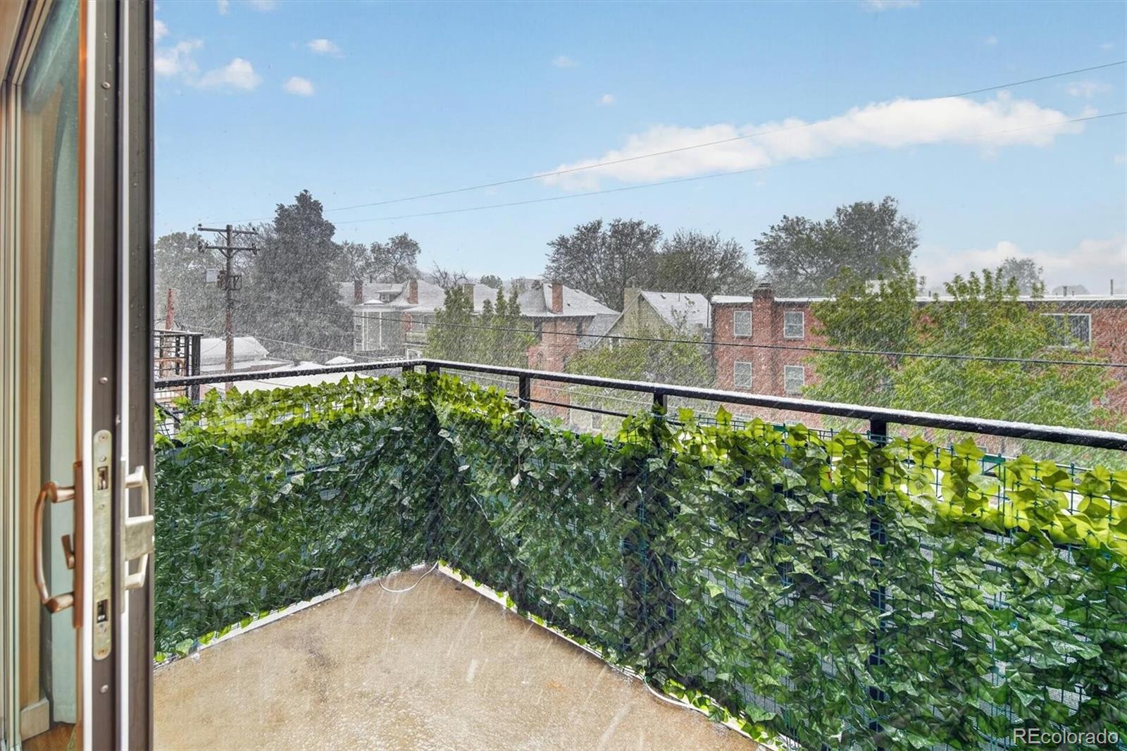 1245 Columbine Street Unit: 407