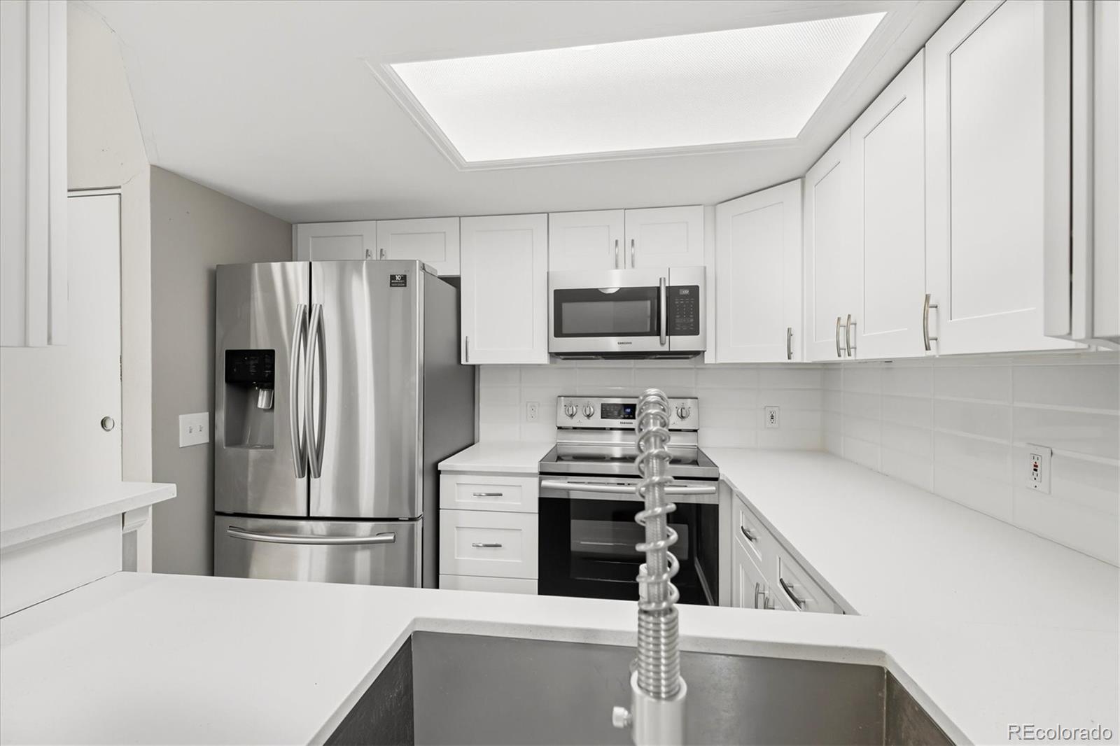 8337 S Upham Way Unit: 209