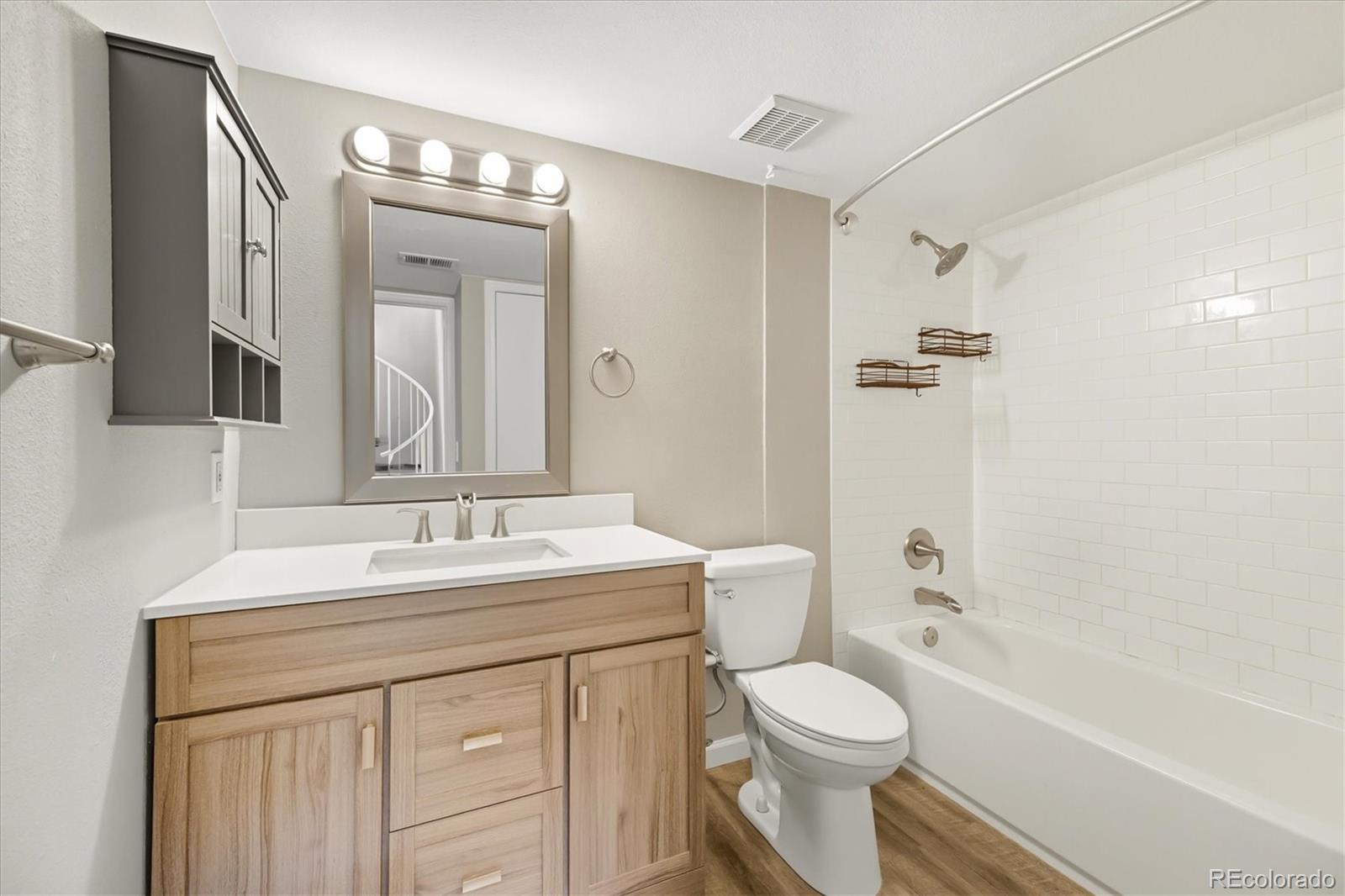 8337 S Upham Way Unit: 209