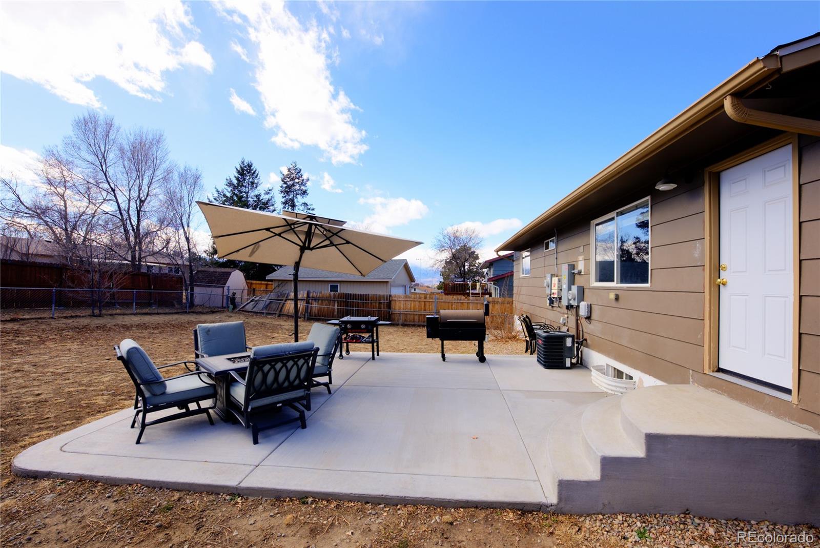 4717 S Gracemoor Circle