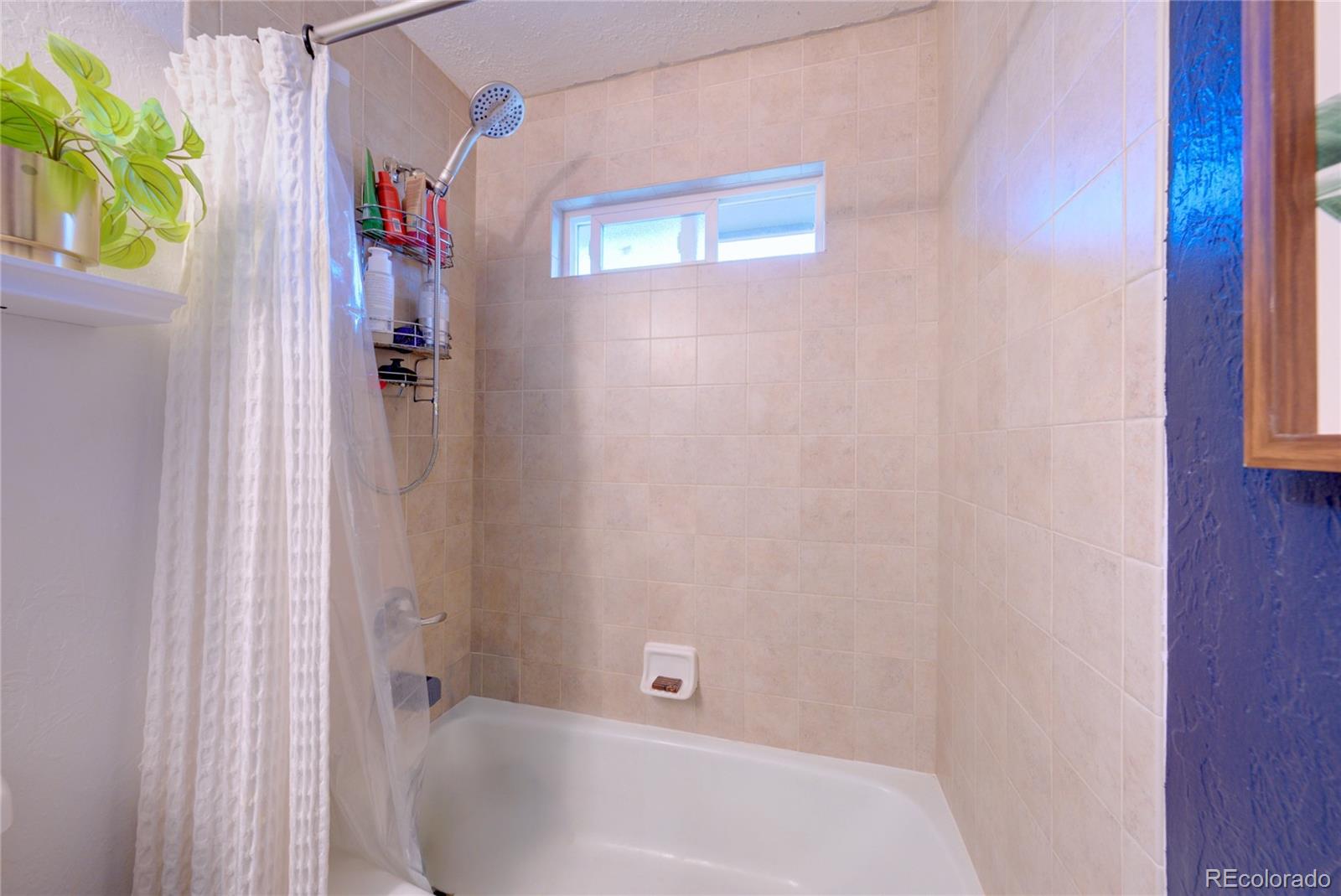 4717 S Gracemoor Circle