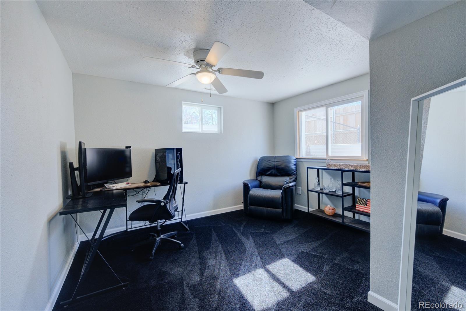 4717 S Gracemoor Circle