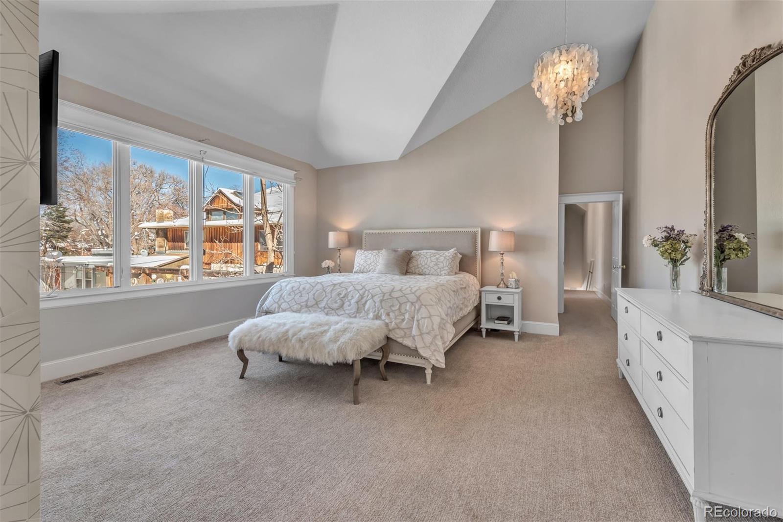 423 S Humboldt Street