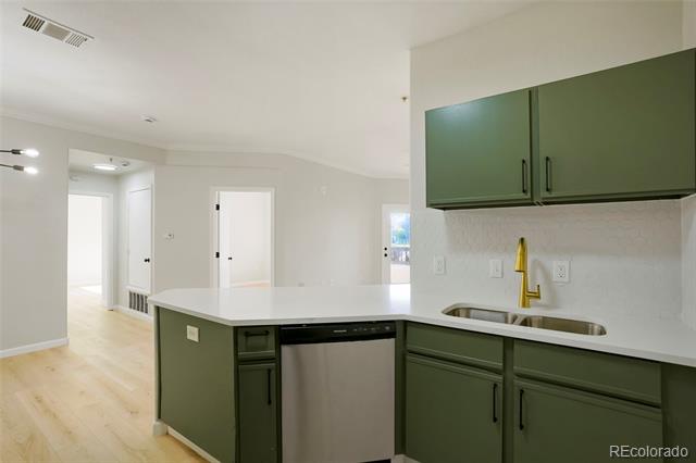 18930 E Warren Circle Unit: D106