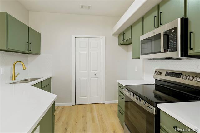 18930 E Warren Circle Unit: D106